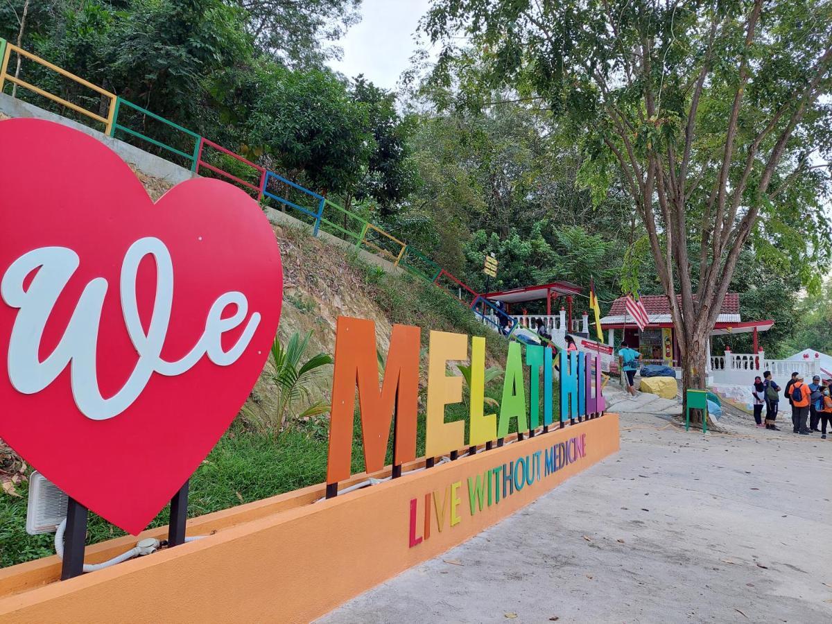 E&A Homestay Klia/ Sepang/ Nilai ภายนอก รูปภาพ